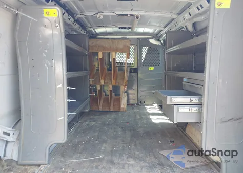 2019 GMC Savana 2500 Work Van из США, поврежденный, VIN 1GTW7AFG9K1275900